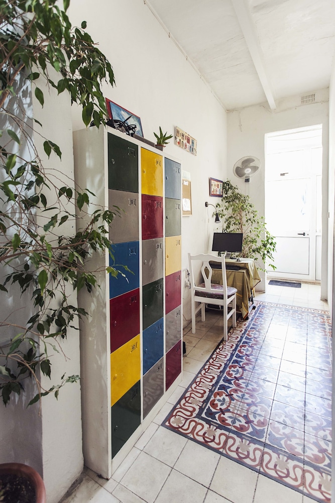 Granny's Inn - Hostel 11/50