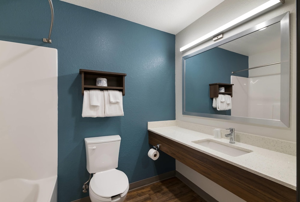 WoodSpring Suites Cocoa Beach - Rockledge 36/37