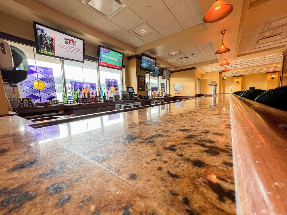 Mardi Gras Casino & Resort 6/24