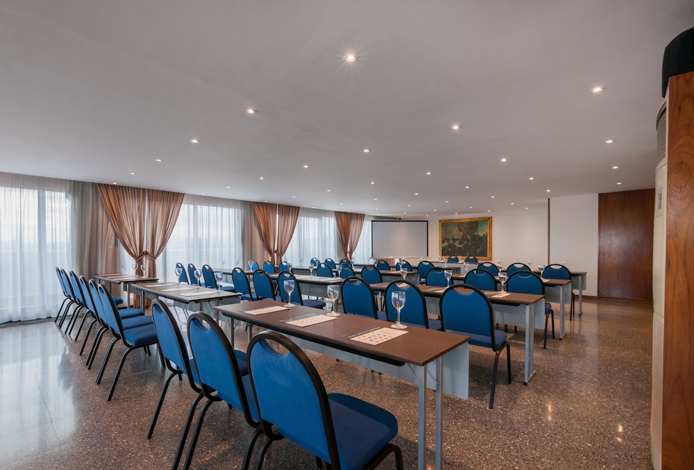 Hotel Gaudi 46/49