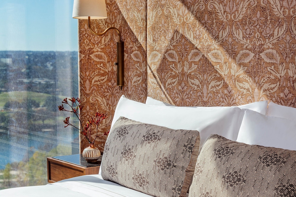 Austin Proper Hotel A Member of Design Hotels 18/56