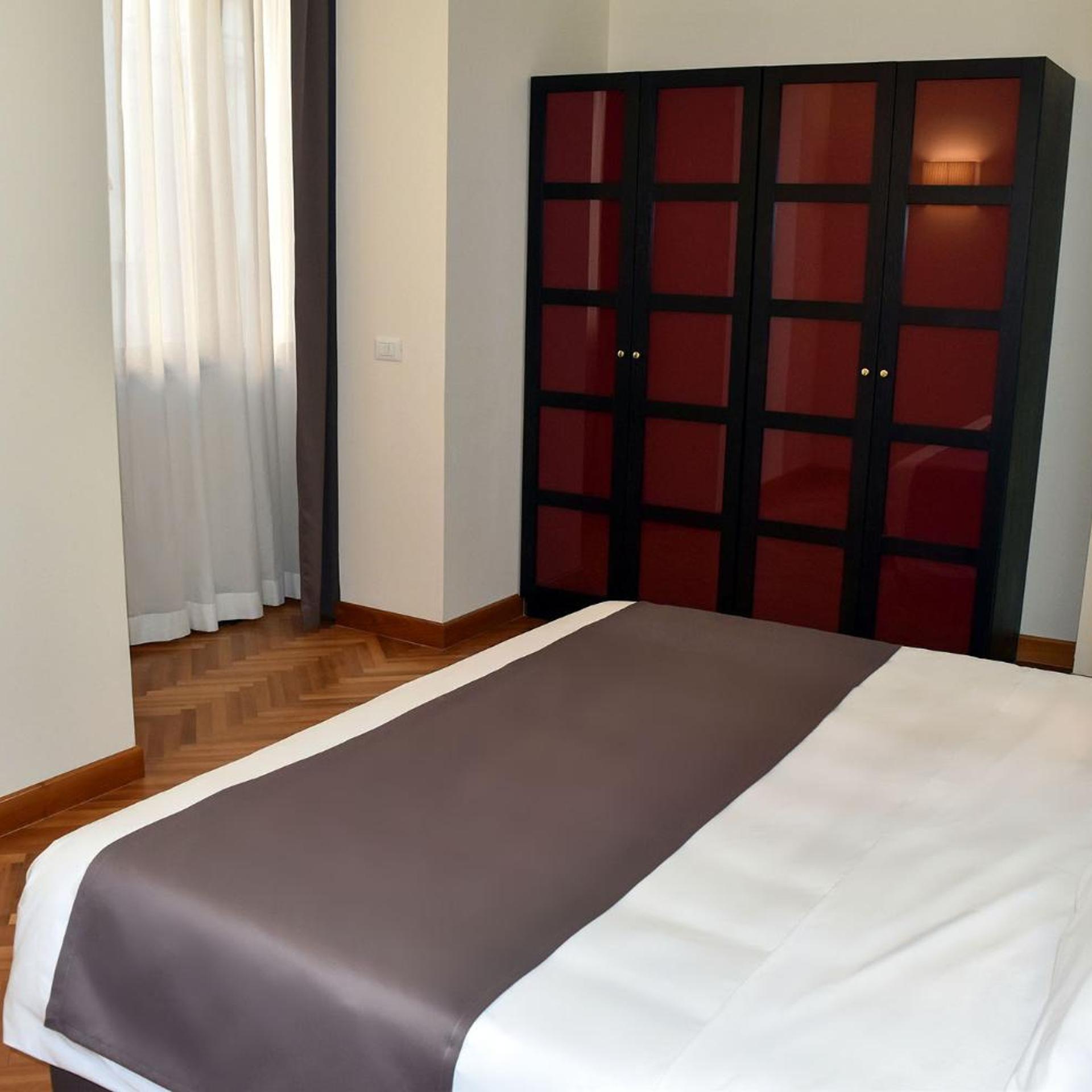 junior suite, Torrione Hotel 5/8