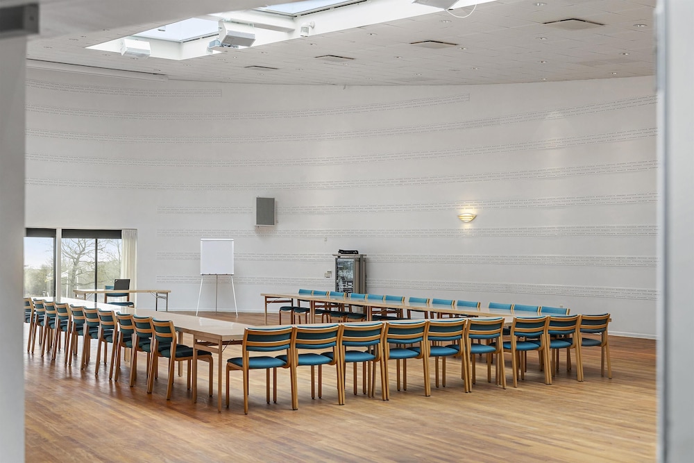 Hotel Fuglsocentret, BW Signature Collection 42/61