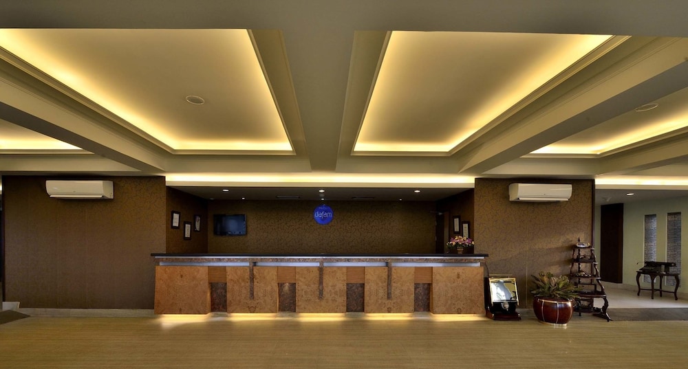 Hotel Dafam Cilacap 5/36