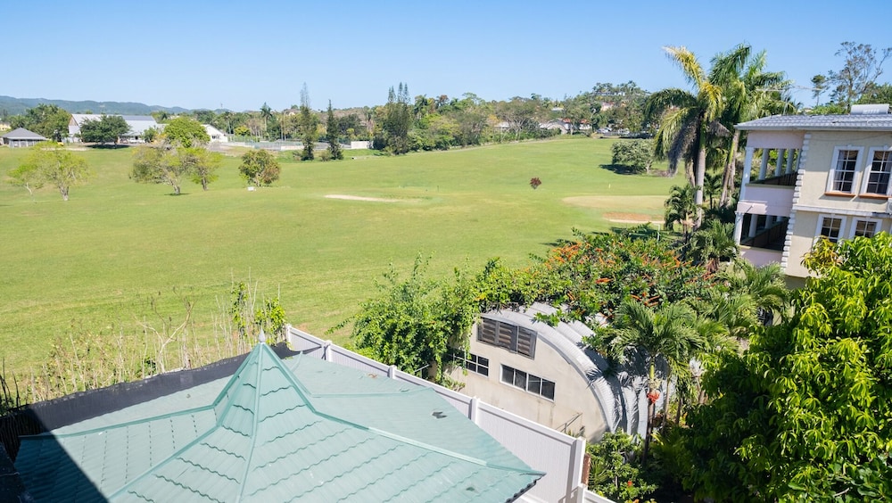 Golf View Hotel 26/50