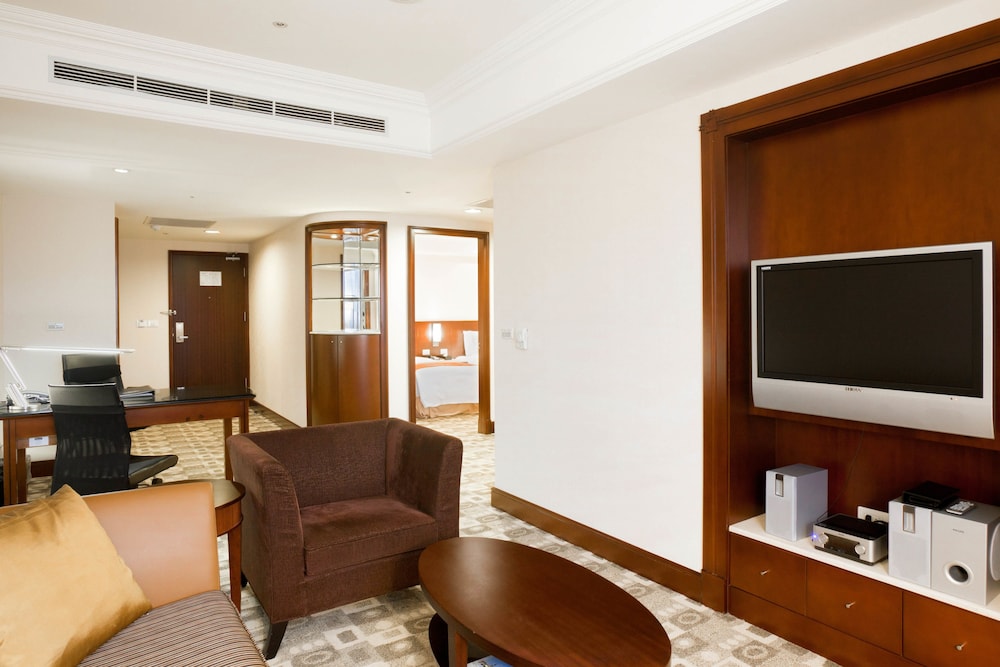 Holiday Inn East Taipei 45/74
