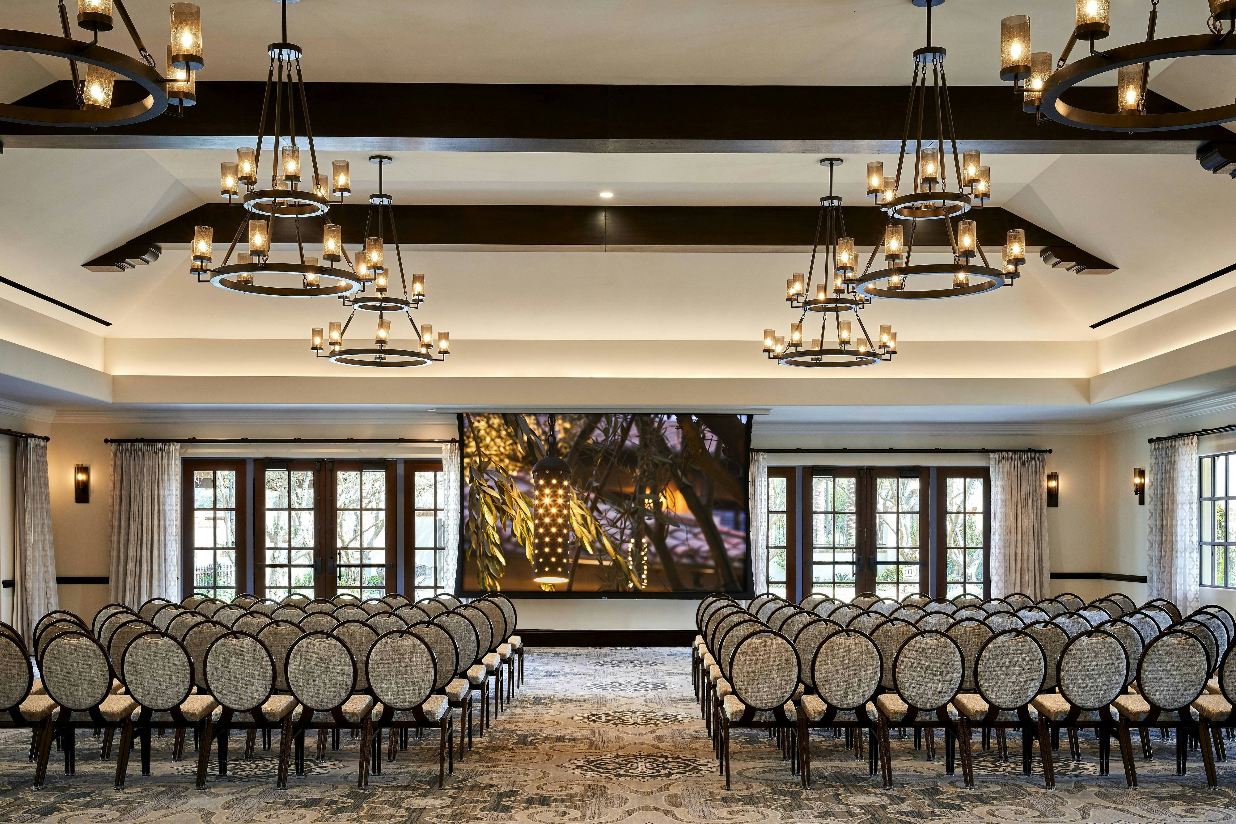 Inn At The Mission San Juan Capistrano Autograph Collection By Marriott 48/68