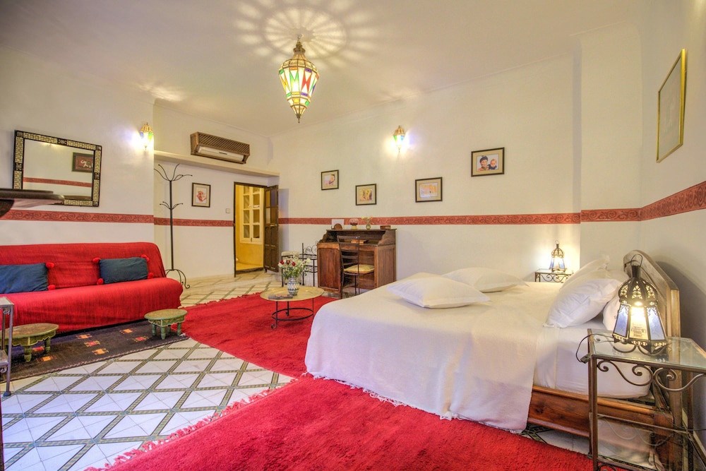 Riad Marhbabikoum 21/50