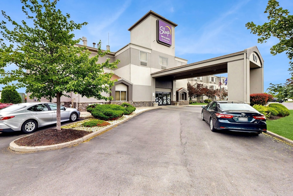 Sleep Inn Suites Buffalo Airport 54/63