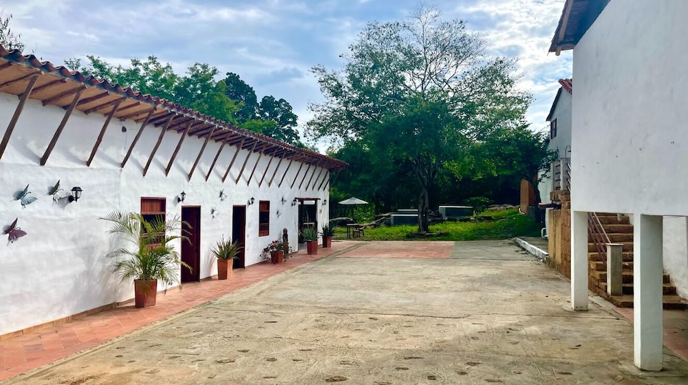 Hotel Victoria Barichara 40/50