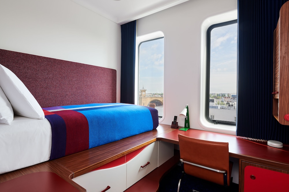 STANDARD, TWIN BEDS