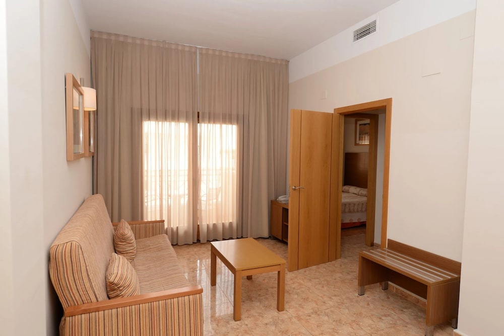 Monarque Costa Narejos Hotel 12/24