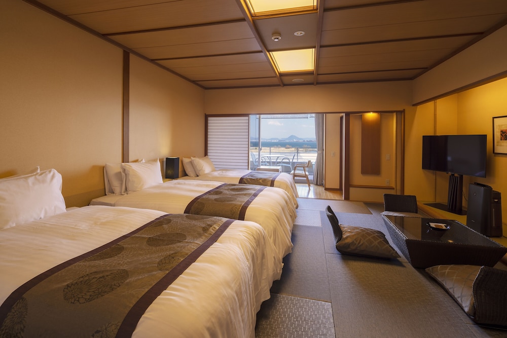 Biwako Ryokusuitei 14/50