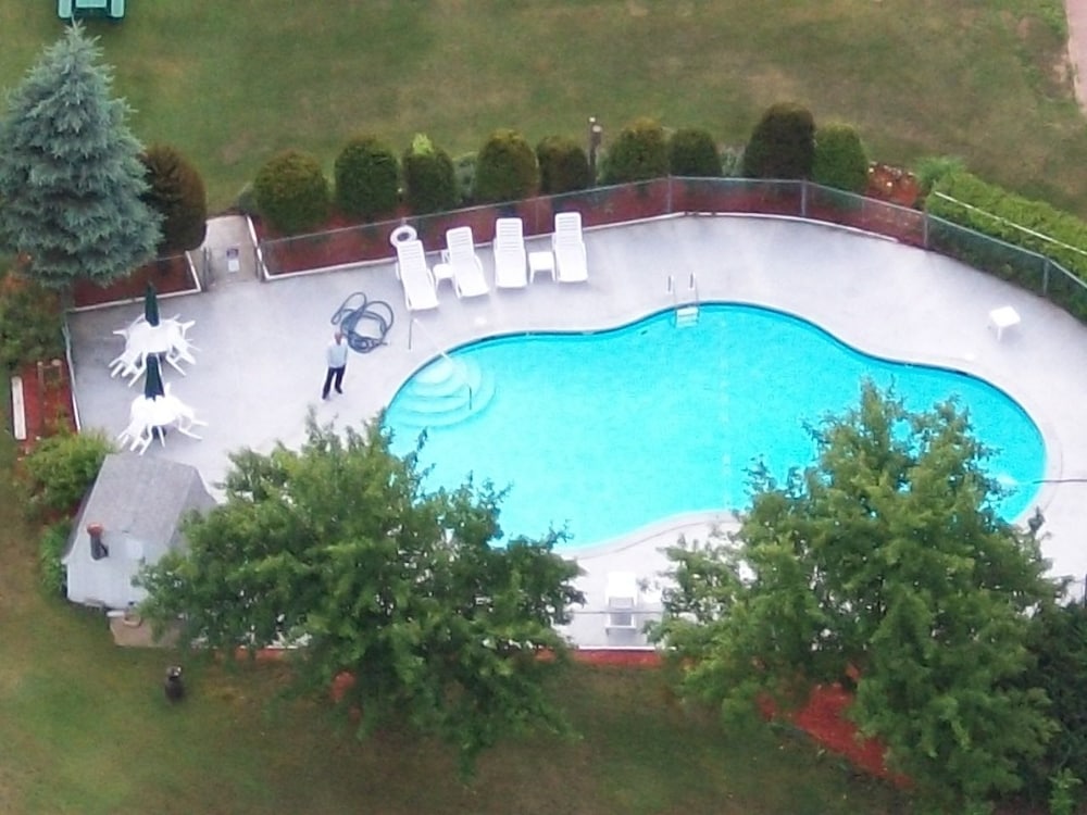 Briarcliff Motel 26/30