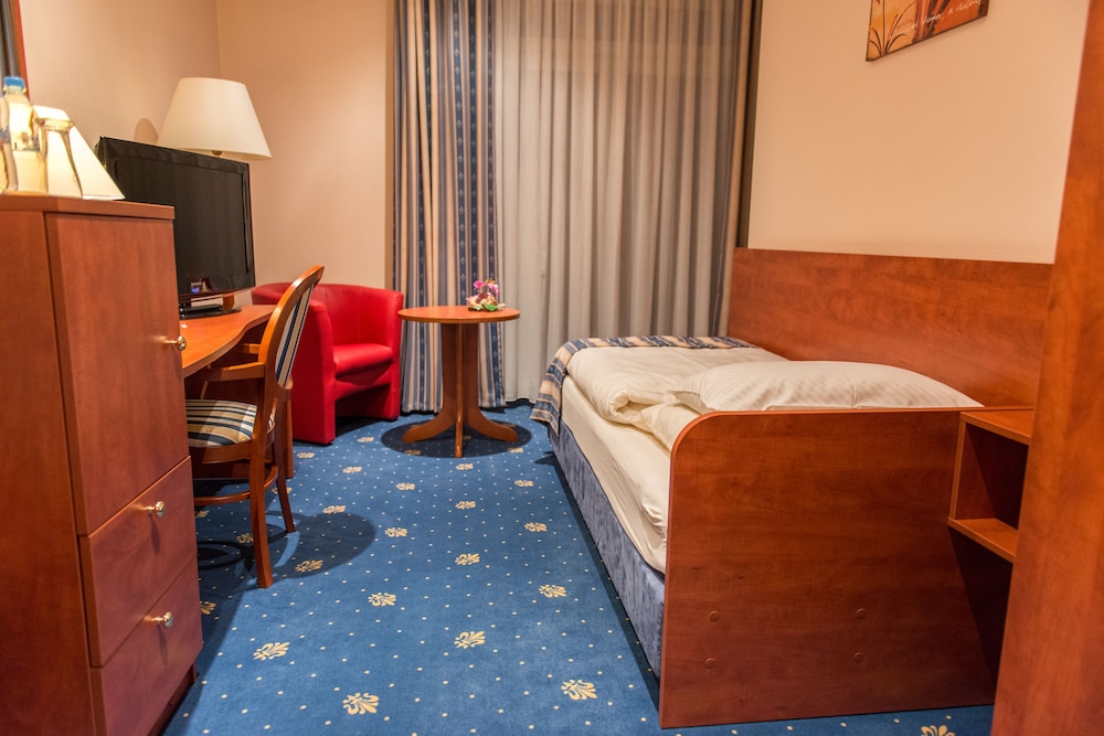 Hotel Gwarna 20/50