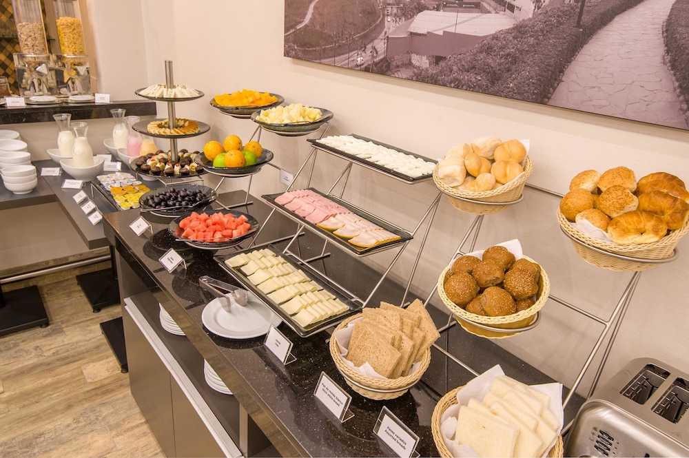 Best Western Plus Urban Larco Hotel 22/29