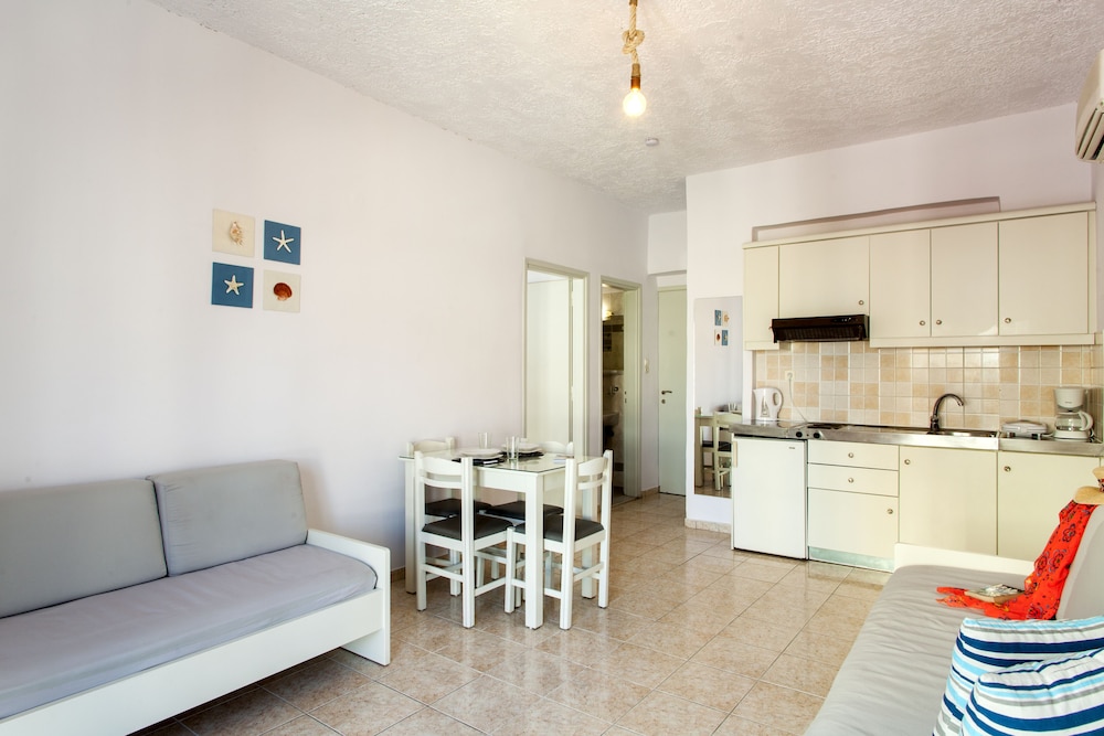 Elychryson Abience Apartments 17/32