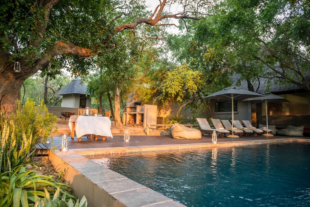 Rukiya Safari Camp 39/50