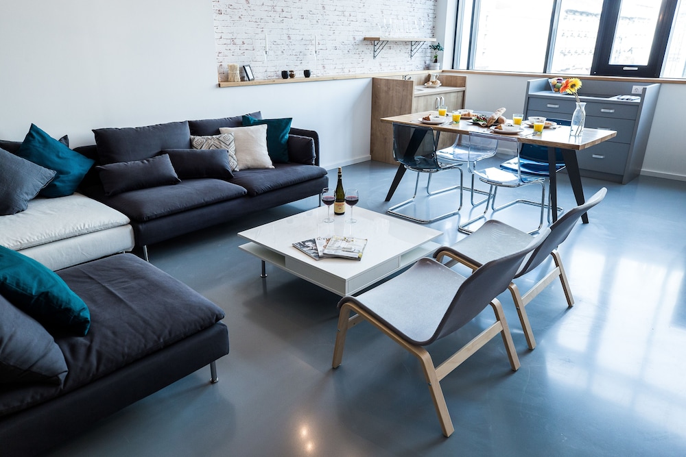 Loft Astoria 28/33