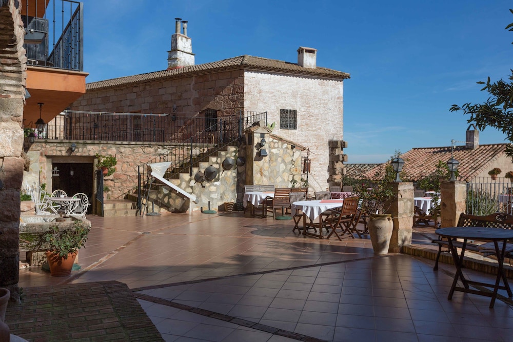 Palacio Guzmanes Hospederia Rural 55/64