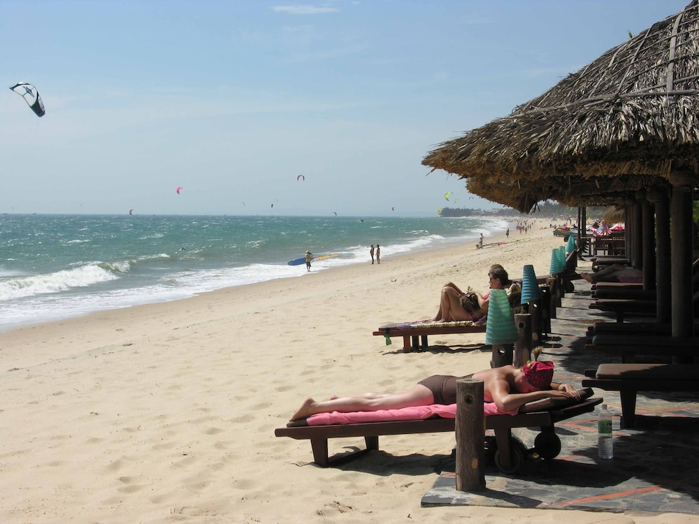 Tien Dat Mui Ne Blue Waves Resort Amp Spa 63/69
