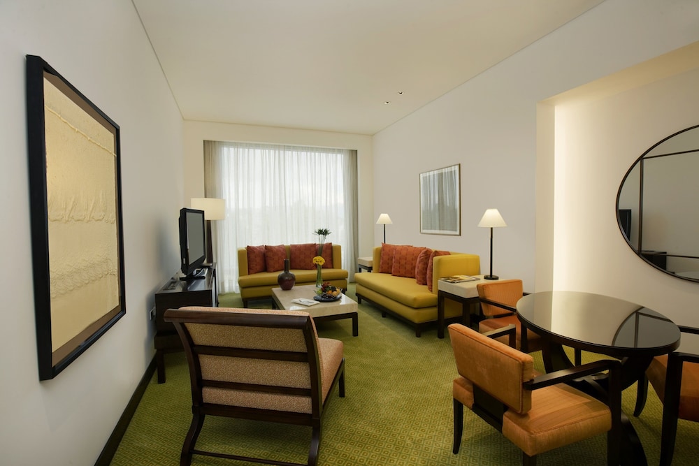 BOGOTA MARRIOTT HOTEL 35/50
