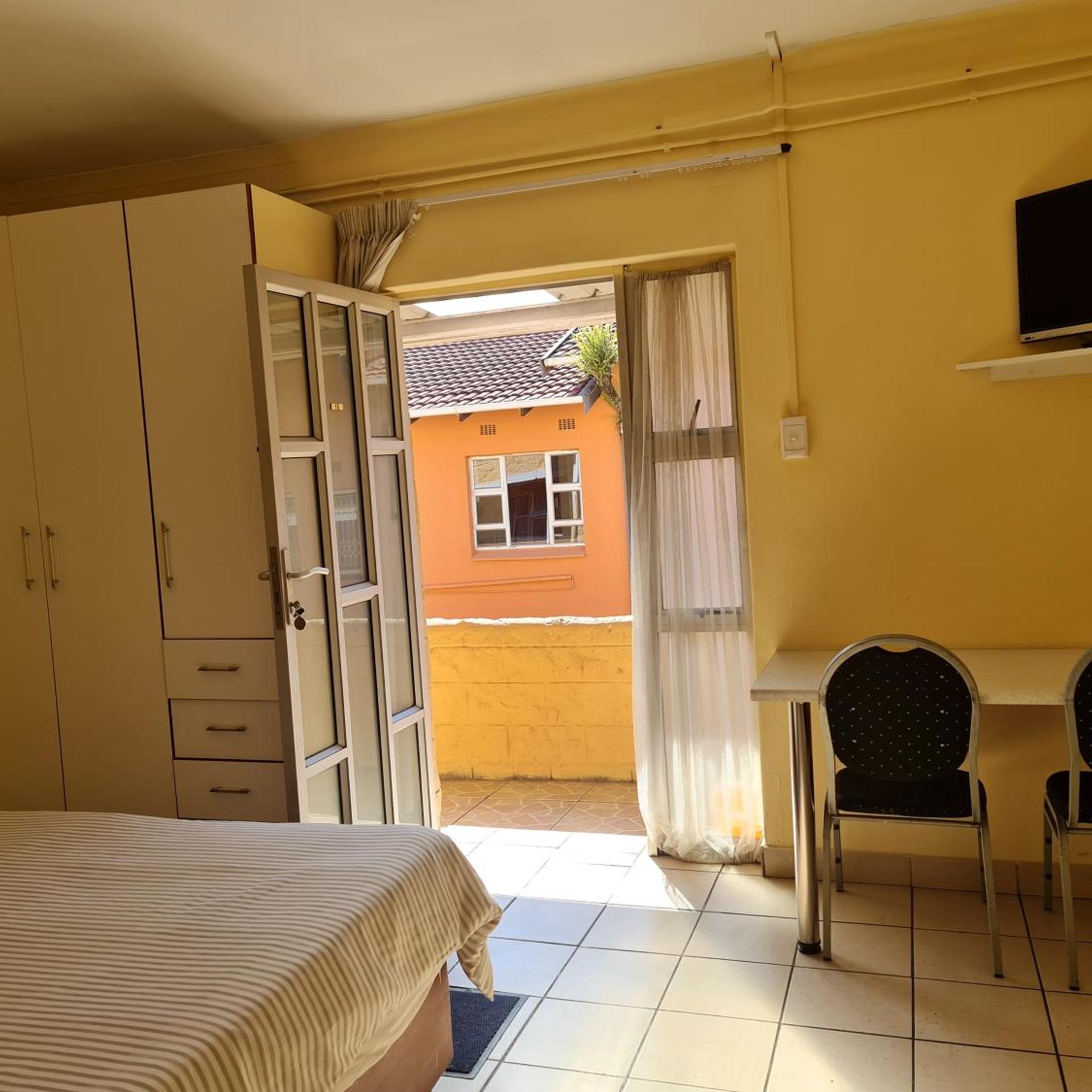 Bluff Accommodation - Aybriden Self-Catering 18/50