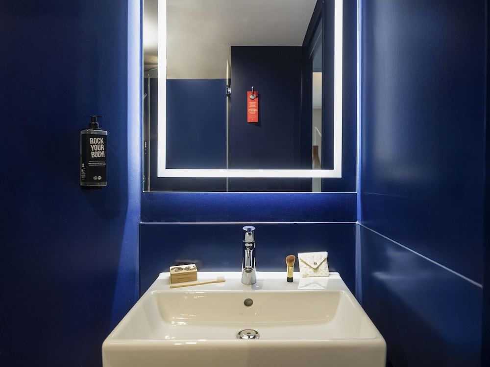 Ibis Paris Gare Montparnasse Catalogne 44/50