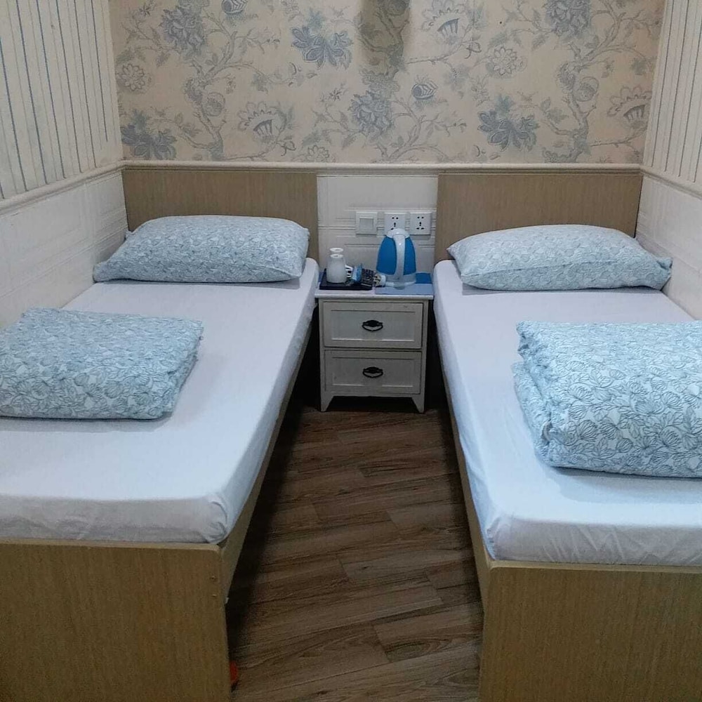 K & B Hostel 14/64