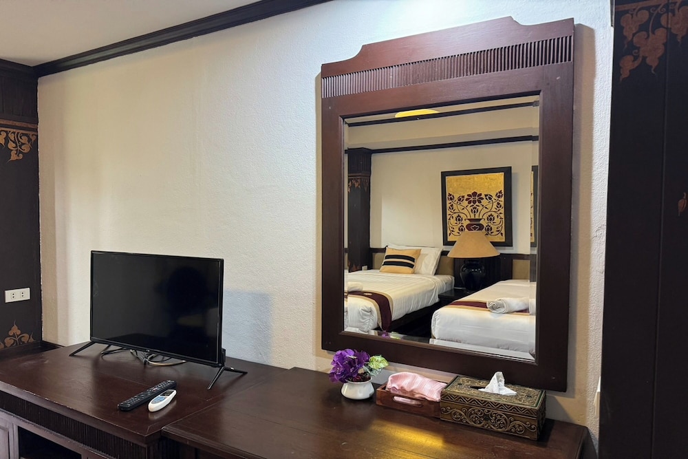 Royal Ping Garden and Resort 34/45