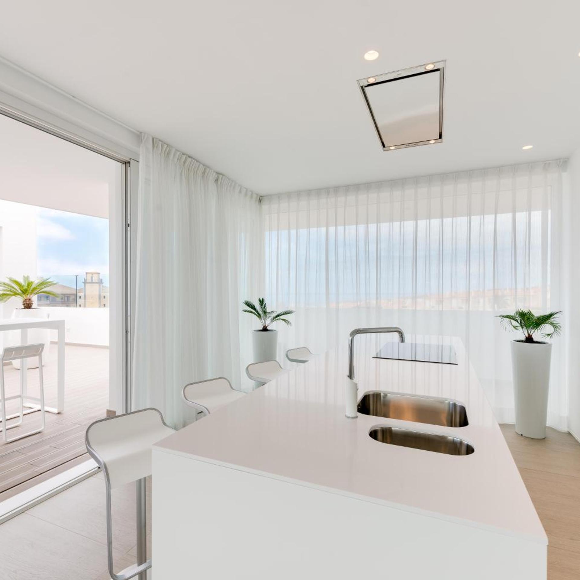 4 Bedrooms, Infinity, Penthouse, Sea View, Private Pool, Hot Tub