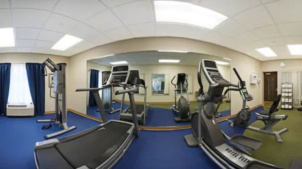 Holiday Inn Express Hotel & Suites Stroudsburg-Poconos 29/56