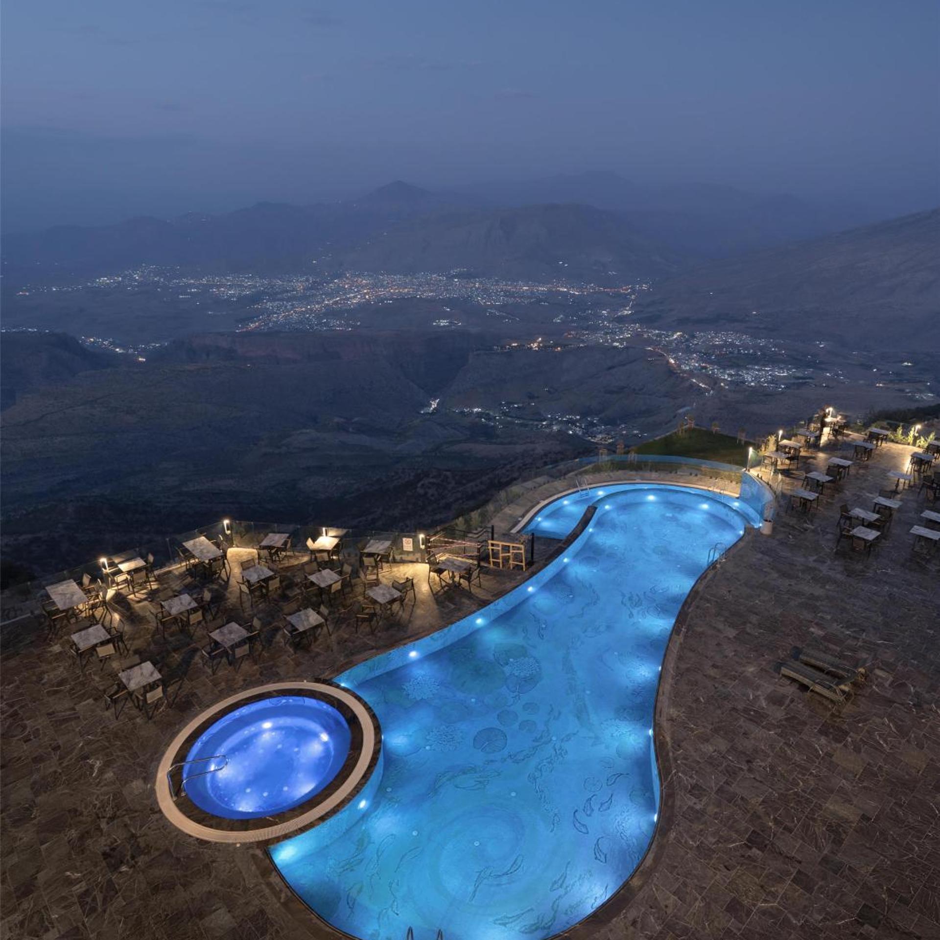Radisson Blu Resort & Spa, Korek Mountain 63/83