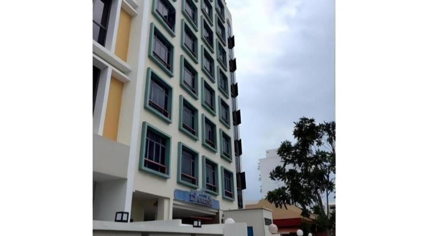 DARLENE HOTEL 5/50