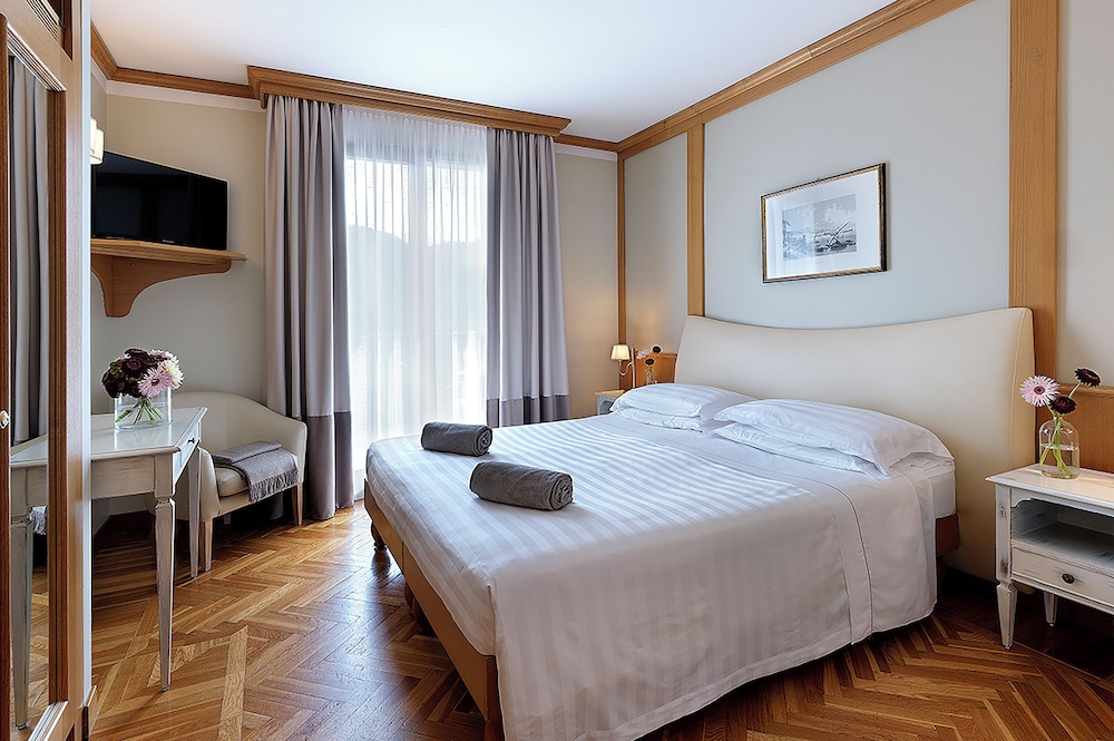 Iseolago Hotel 13/62