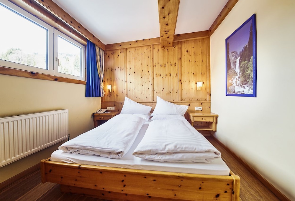 Hotel Gluecksschmiede 21/76