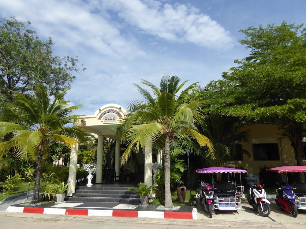 Tropicana Beach Villa At Vip Resort 38/50