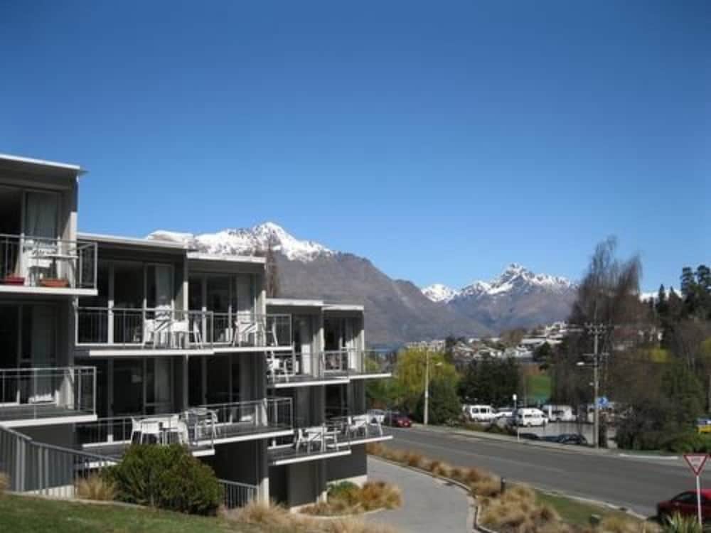The Whistler 1/66