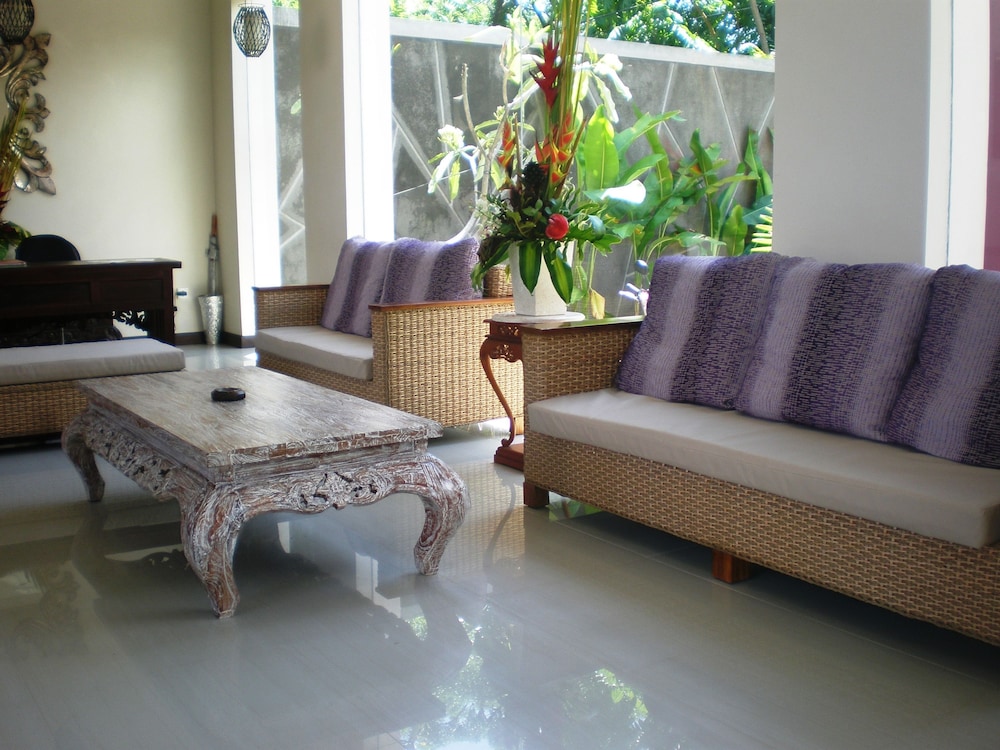 Svarna Suite Seminyak 32/62