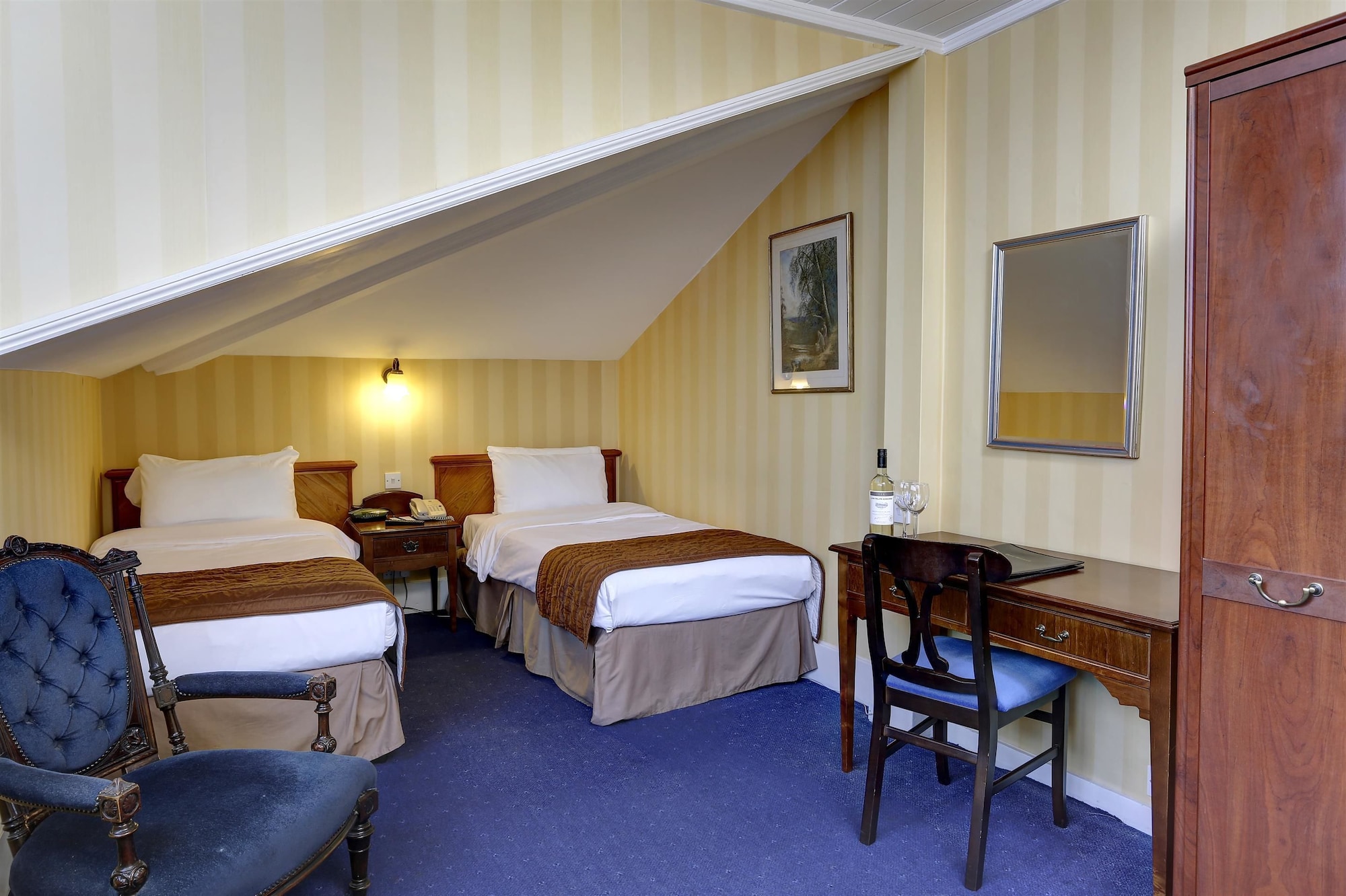 Standard, Triple, 3 Beds
