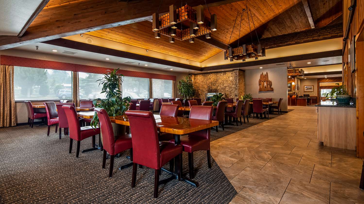 Best Western Plus Tree House 38/43