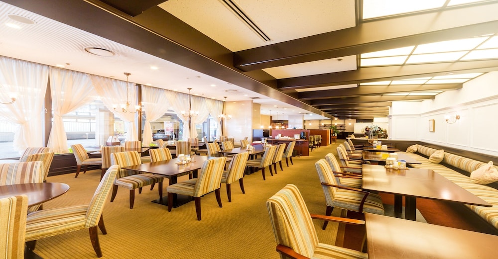 The Crown Palais New Hankyu Kochi 42/66
