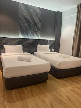 Superior, Twin Beds, Executive Level