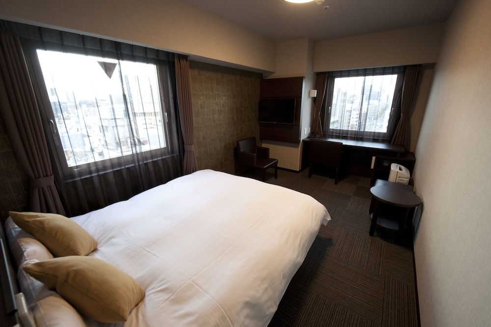 Dormy Inn Premium Namba 15/32