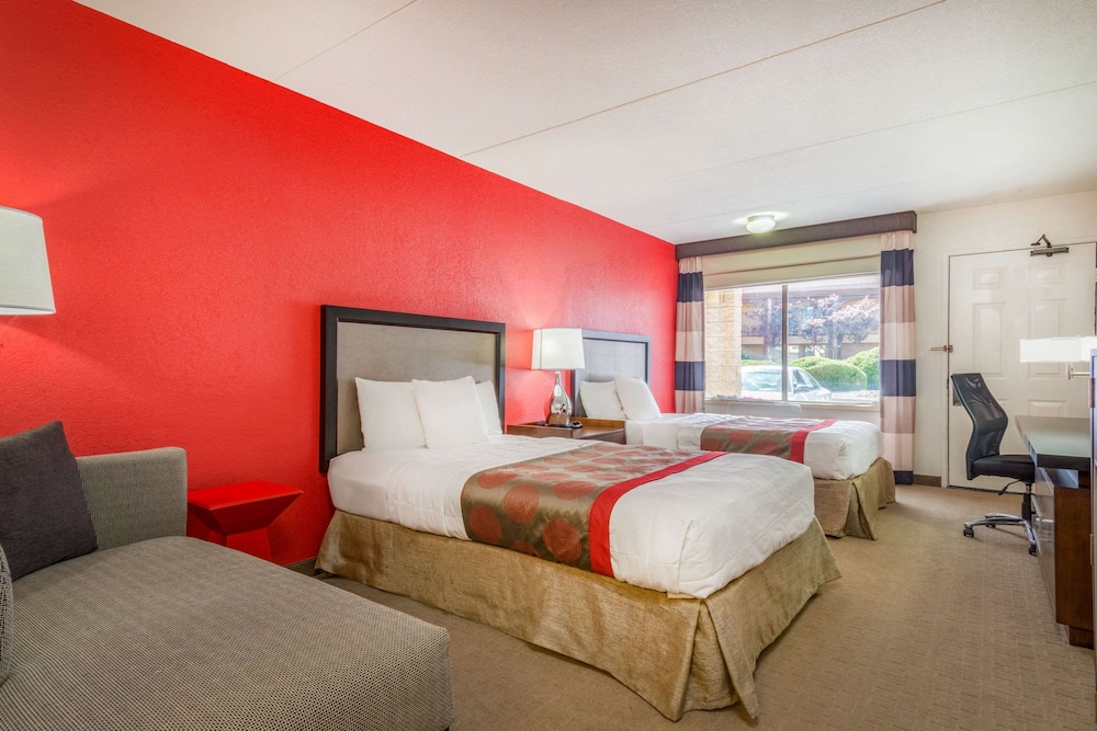 Ramada by Wyndham Albuquerque Airport 19/52