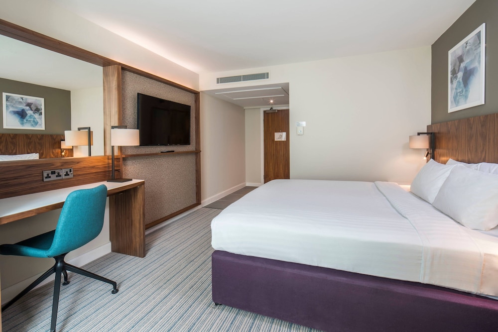 PREMIUM, KING BED