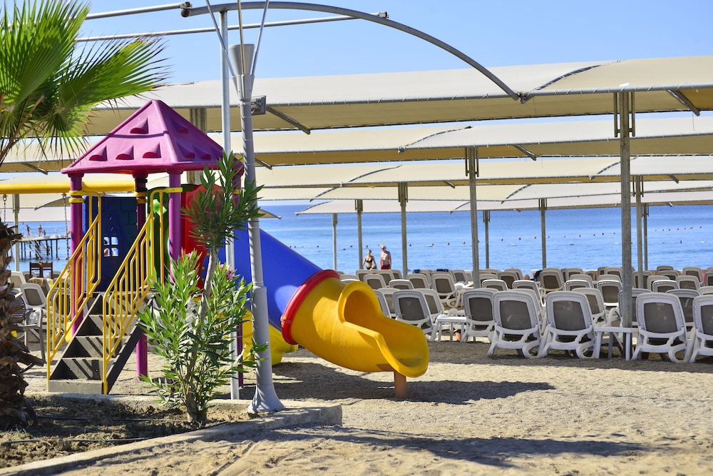 Sunmelia Beach Resort Hotel & Spa 22/50