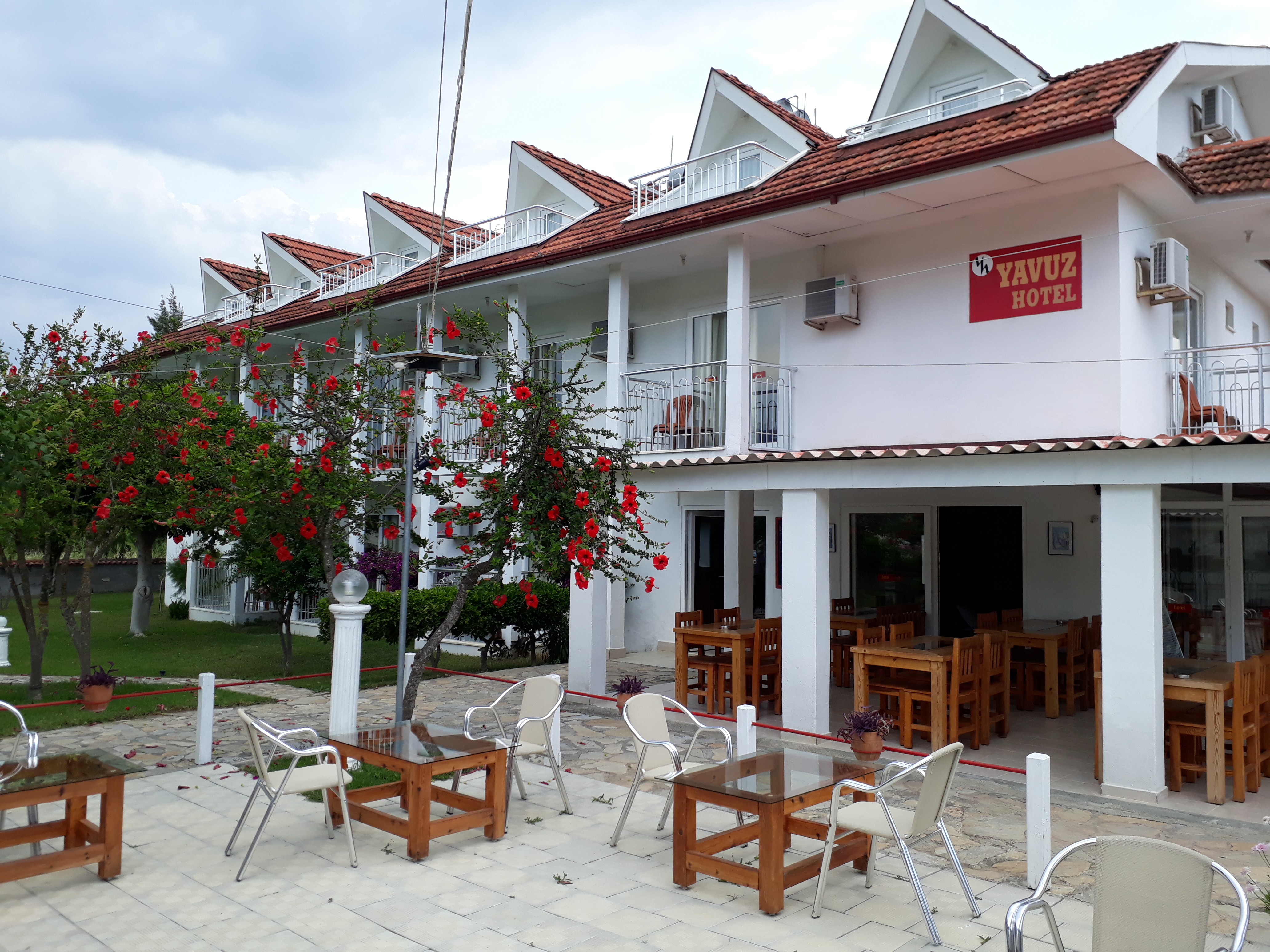 YAVUZ HOTEL 4/37
