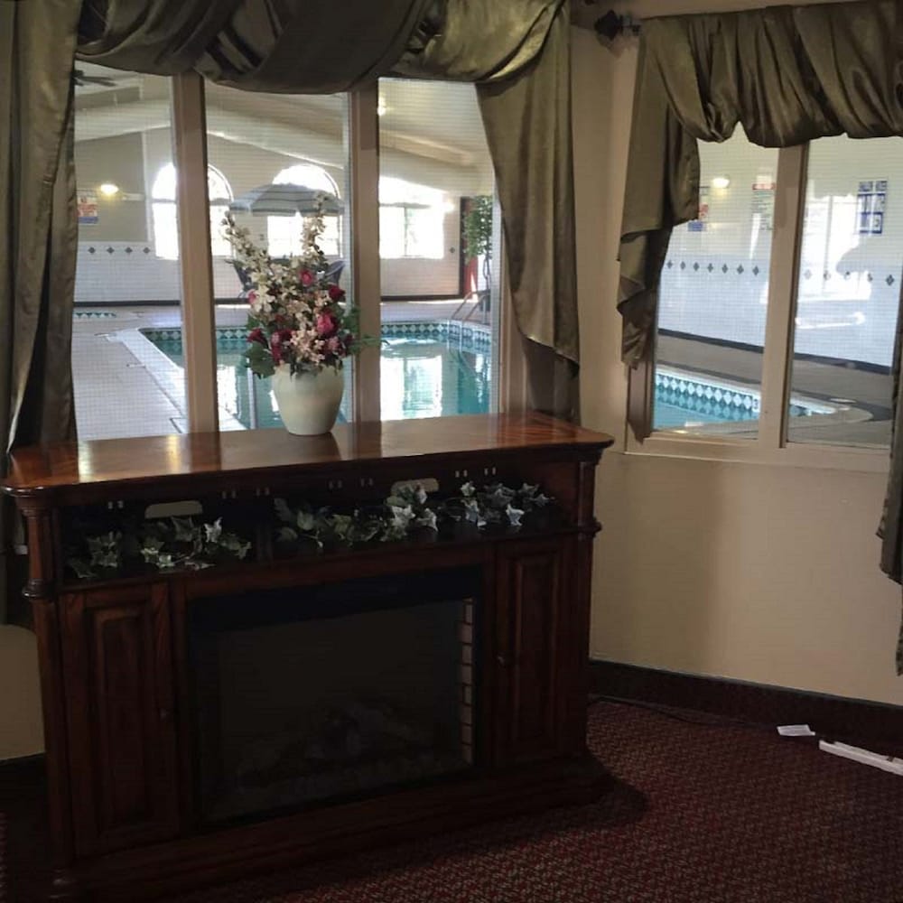OSCEOLA GRAND HOTEL 24/34