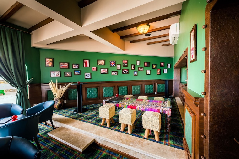 The Olive Tree Hotel 37/50